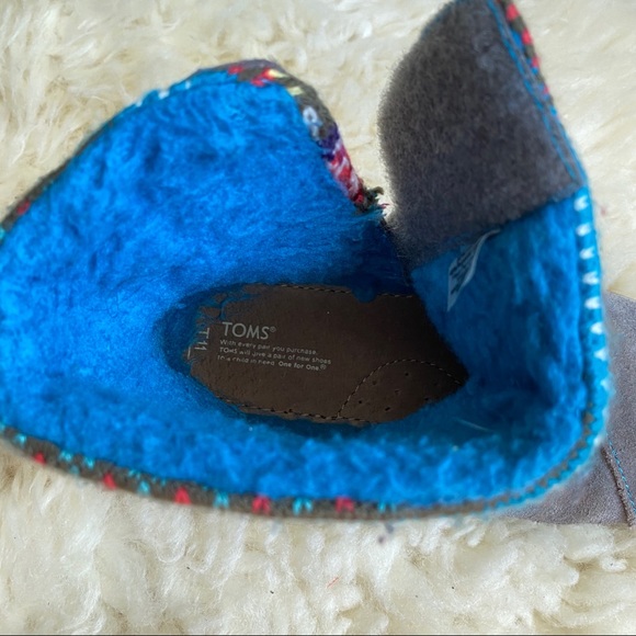 Toms Leather Boots with Knit Trim Size 11 - Picture 6 of 10